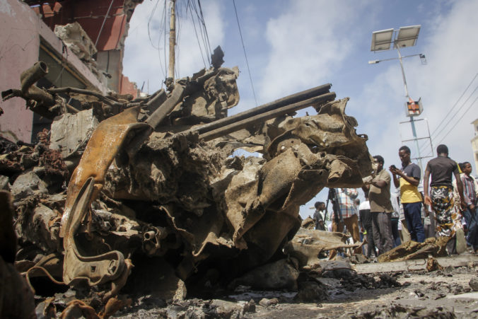 somalia_extremist_attack_28840 0de3b7dfae444d7cb6bd9be8cf5b8d49 676x451