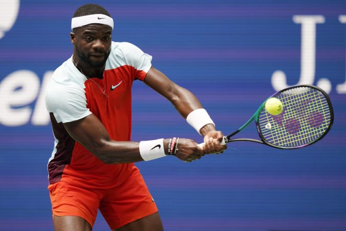 frances tiafoe us open 2022 676x451