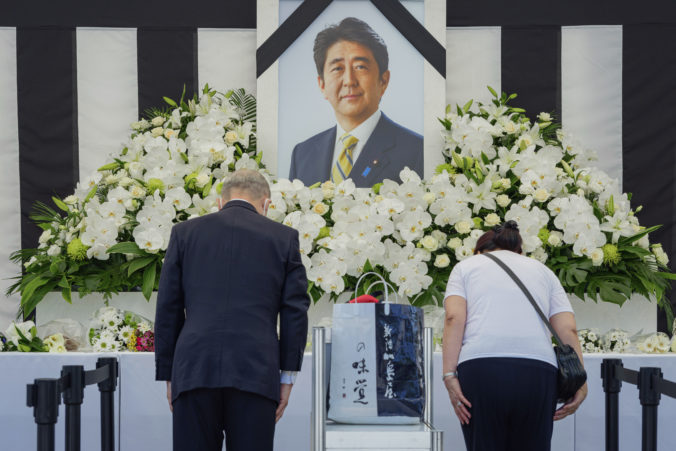 japan_abe_funeral_a_nations_mood_03632 33ef42feeeca4bfeae06c6b6ef153a84 1 676x451