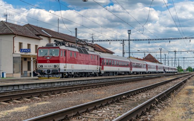 manazer infrastruktury zeleznice slovenskej republiky zsr ukonci vyluku na useku suranylevice v planovanom termine 676x423