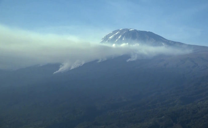 tanzania_mt_kilimanjaro_fire_06147 2d06c19690b843c69b2e1e94384a9455 676x415