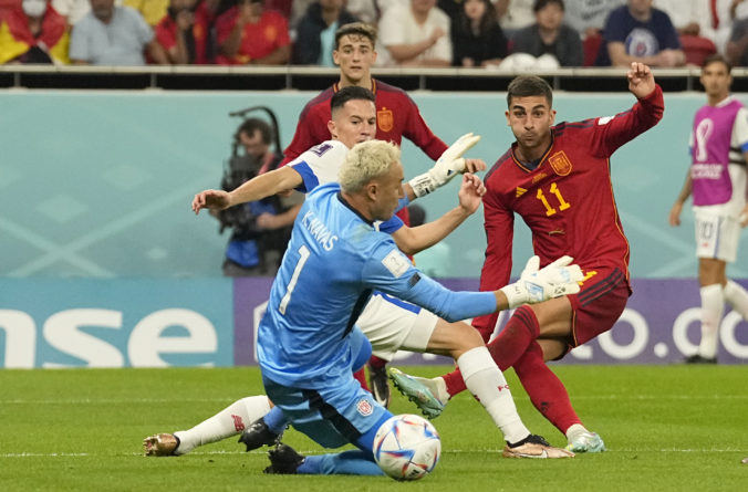 aptopix_wcup_spain_costa_rica_soccer_72092 f2004d54da334f2394c718d942225919 676x445