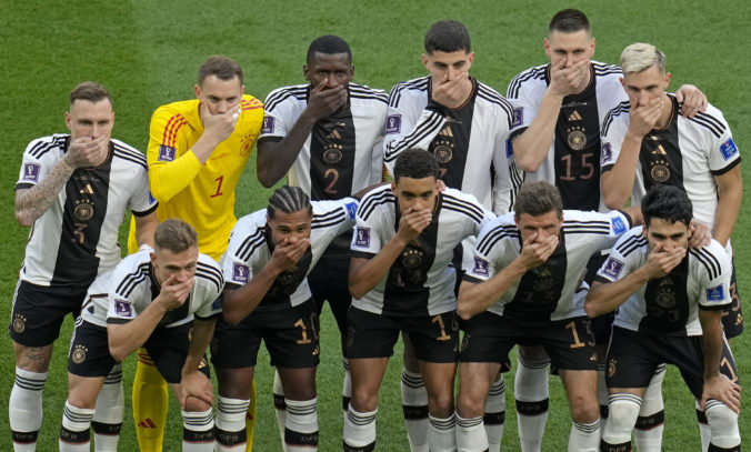 aptopix_wcup_germany_japan_soccer_64619 26ee761f705b457a8136b3c3e8ddb76f 676x407