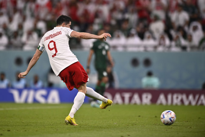 wcup_poland_saudi_arabia_soccer_37067 48de33544ec04cbba39d1f2494b3dd27 676x451