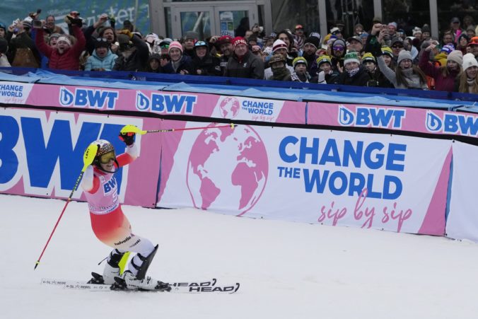 wendy holdenerova slalom killington 676x451