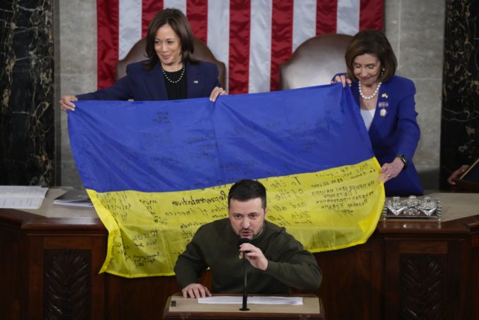 volodymyr zelenskyj nancy pelosiova kamala harrisova kongres 676x451