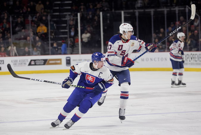 world_juniors_us_slovakia_hockey_40800 b2a86ed7964f48059445716c4ceb8393 676x452