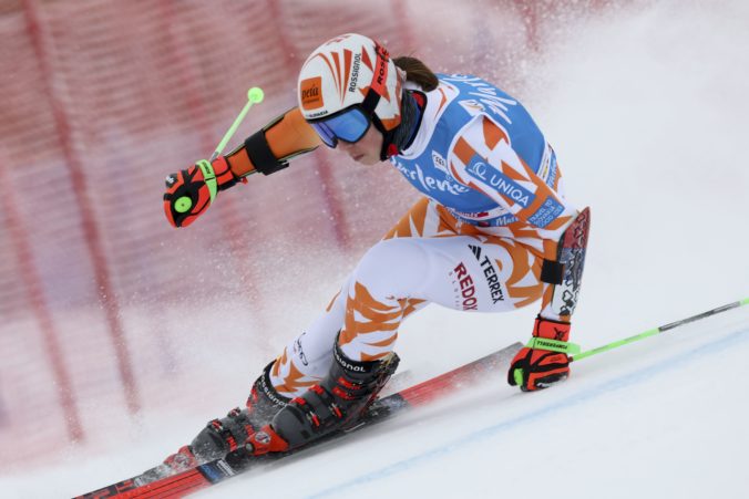 petra vlhova obrovsky slalom kronplatz 676x451