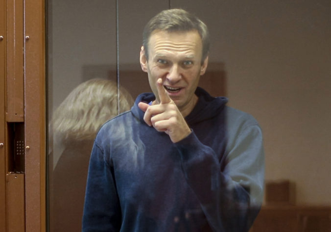 aptopix_russia_navalny_82416 b91186593a69447db145c7a61570f59e 676x473