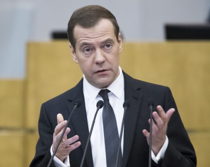 russia_medvedev_25556 fc546f03fbae41388dbea98dde7d06f8 676x537