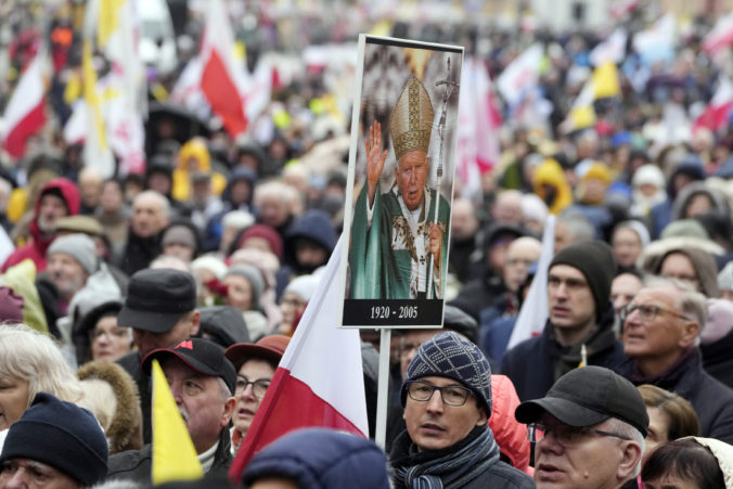 poland_john_paul_ii_march_78603 676x451