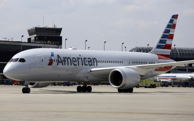 american_airlines_dreamliner_chicago 6915add744e148b7ae4c65bb31065153 676x420