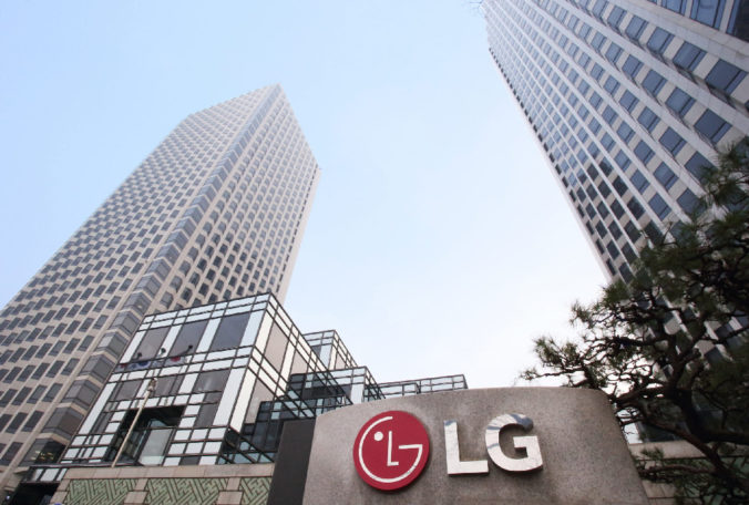 lg twin towers_v2 676x456