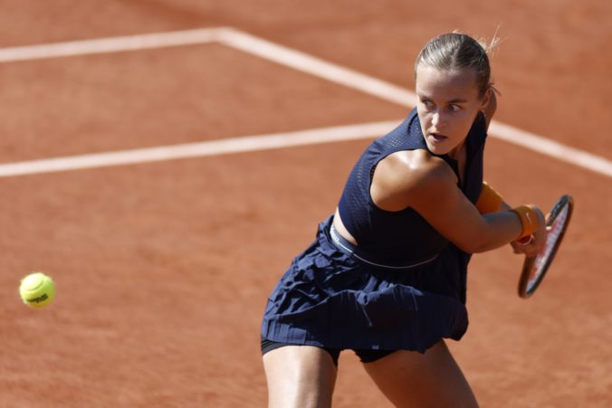 anna karolina schmiedlova roland garros v parizi 676x451