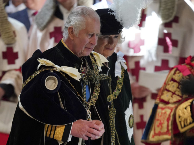 britain_scotland_coronation_98164 676x507