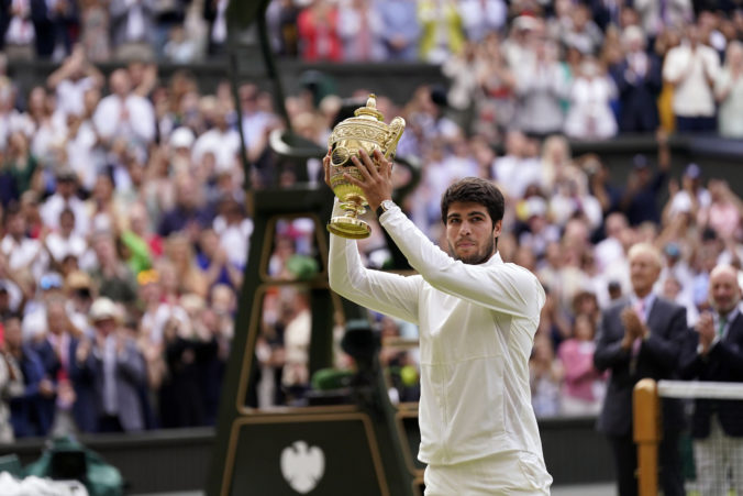 britain_wimbledon_tennis_34273 676x451