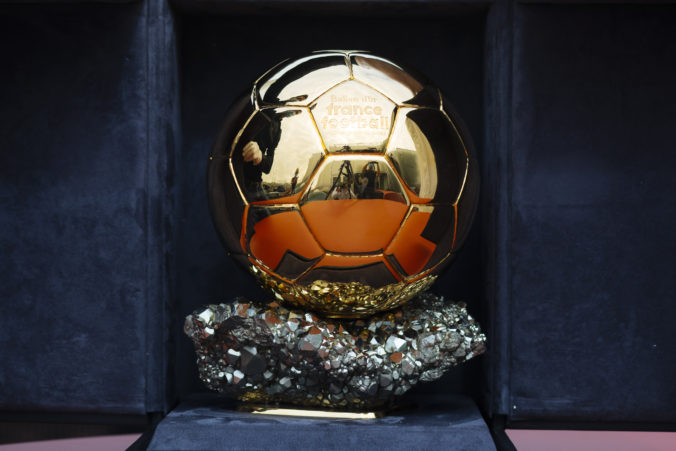 ballon_dor_award_99084 ae8cf6ddbf774c0aaaaec0ef050652bc 676x451