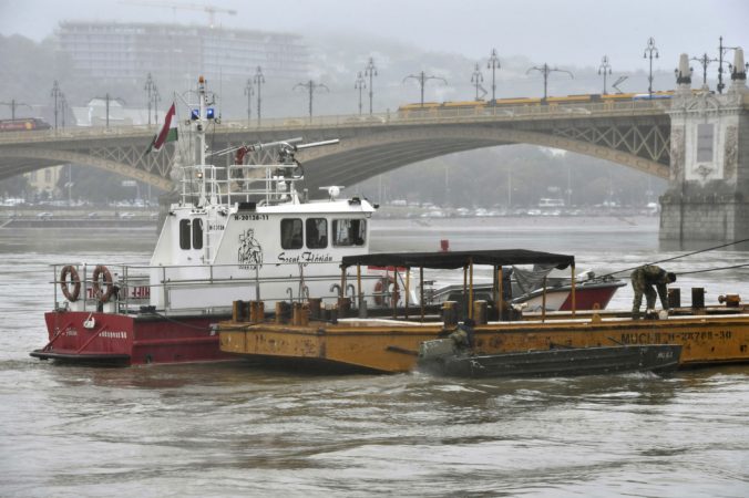 hungary_capsized_boat_65735 150162df10bf467e90a71dfe0aaa5f29 676x450