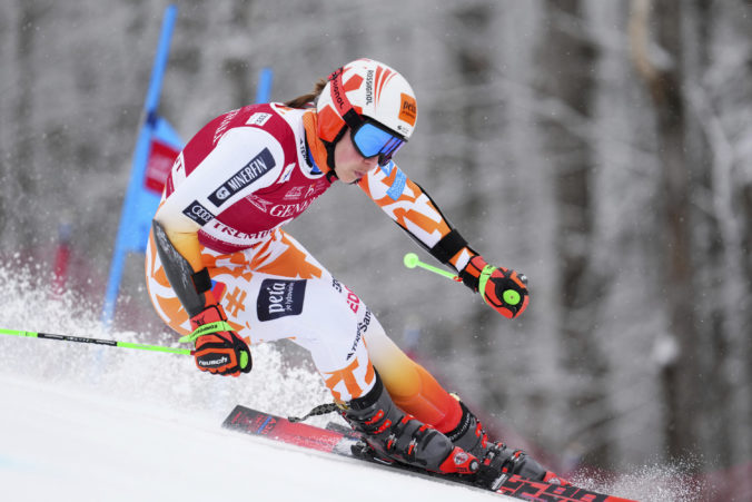 canada_world_cup_giant_slalom_59567 676x451