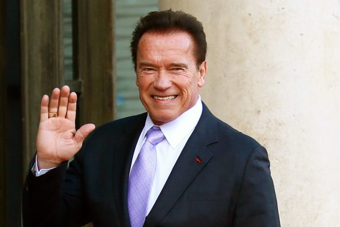 arnold schwarzenegger 676x451