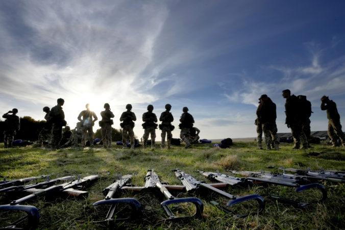 britain_ukraine_troops_training_38279 1460051945224859bfc71d385af72c59 676x451