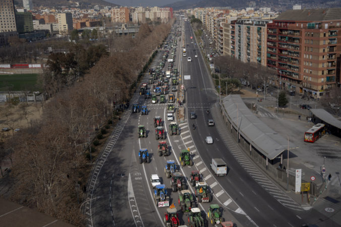 spain_europe_farmers_94156 676x451