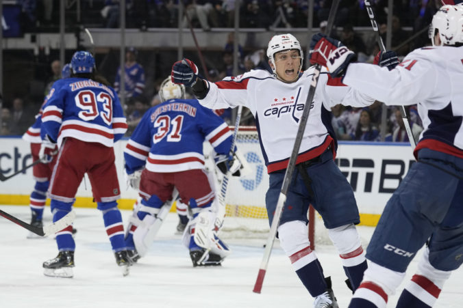 capitals_rangers_hockey_87400 676x451