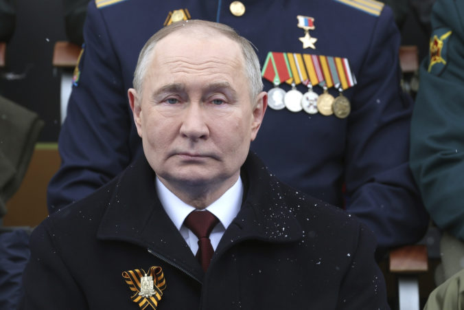 russia_victory_day_parade_12171 676x451