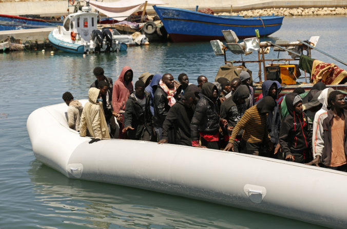 libya_migrants_00754 a798845d6008484f99dd1781703a63ea 676x445