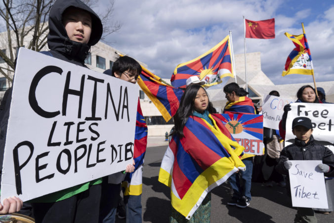 us_tibet_35016 676x451