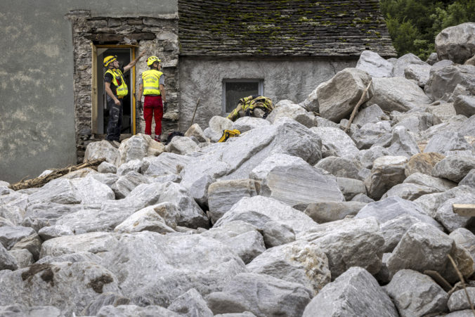 switzerland_flooding_57503 676x451