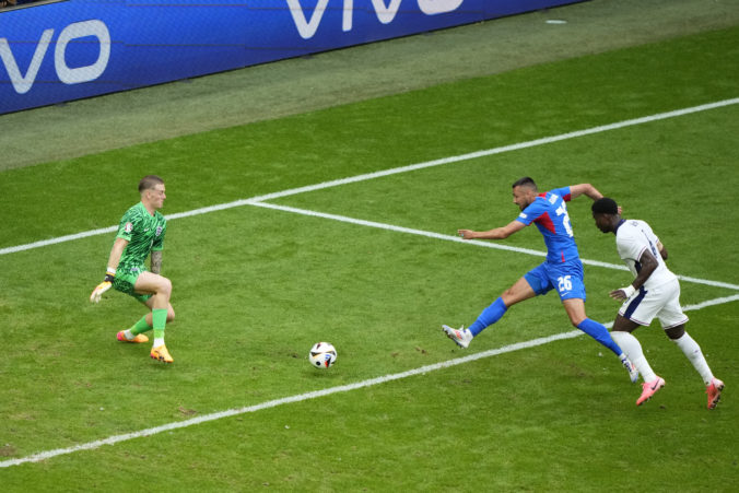 aptopix_euro_2024_soccer_england_slovakia_67874 676x451