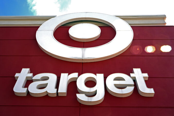 target_62880 676x451
