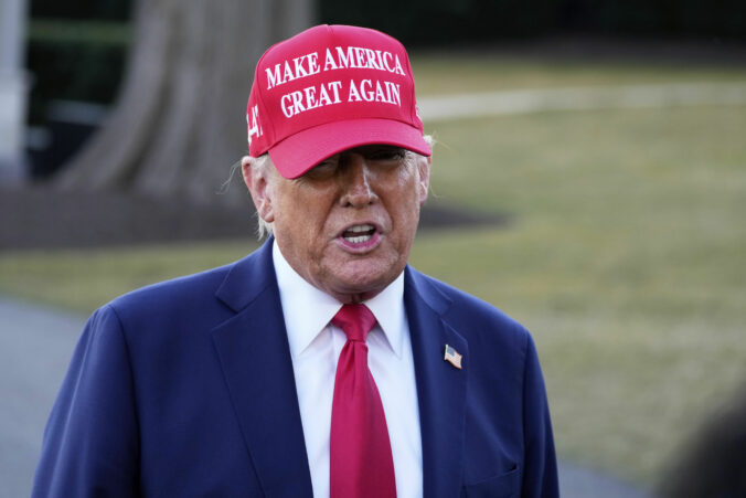 trump_04012 676x451