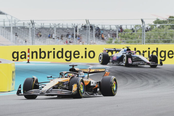 f1_miami_gp_auto_racing_07884 676x452
