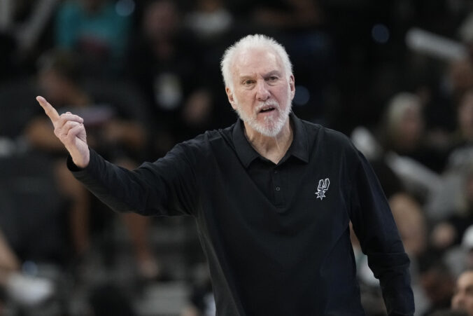 magic_spurs_basketball_56683 676x451