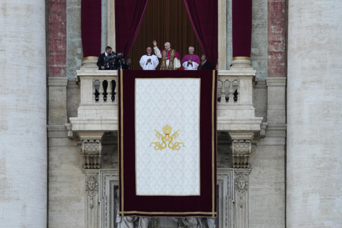 aptopix_vatican_conclave_35029 676x451