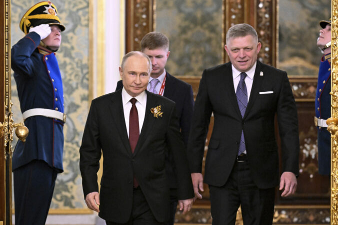 russia_victory_day_24001 676x451