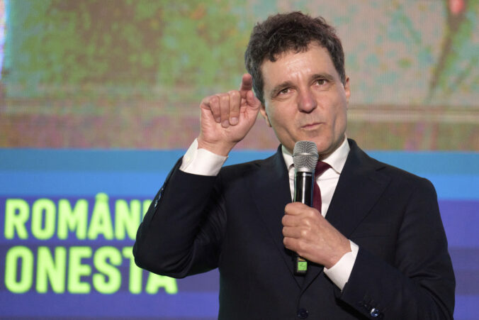 romania_election_46121 676x451