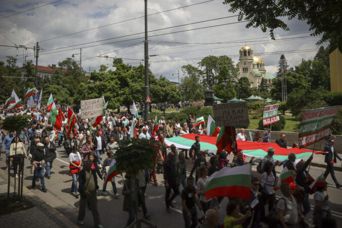bulgaria_eurozone_protest_24303 676x452