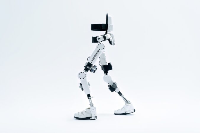 exoskeleton 676x450