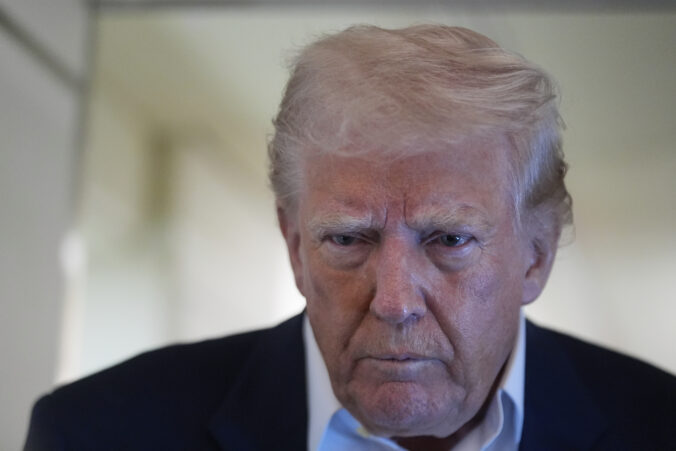 trump_73181 676x451