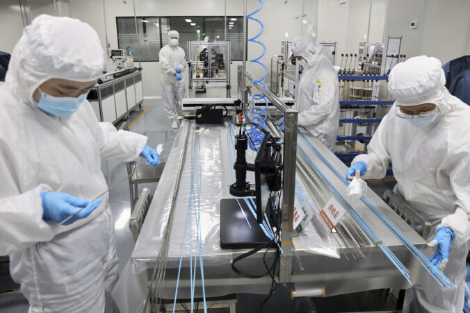 china_economy_18030 676x451