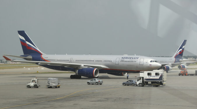 ukraine_invasion_airlines_34038 3f1a23d9d49d49ca92a7addd237590e0 1 676x373