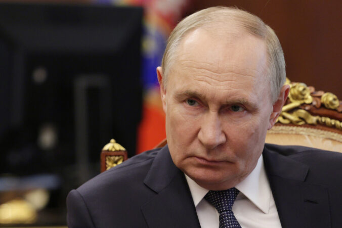 russia_putin_22003 676x451