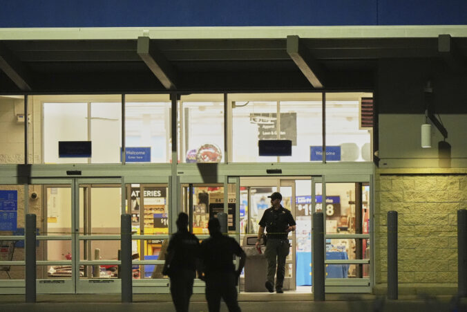 us_michigan_walmart_stabbing_83085 676x451