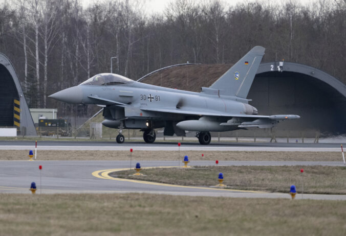 germany_eurofighter_80531 676x462