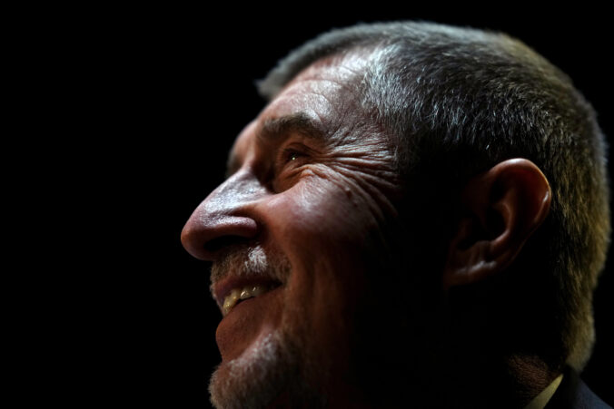 czech_republic_presidential_election_85301 4 676x451