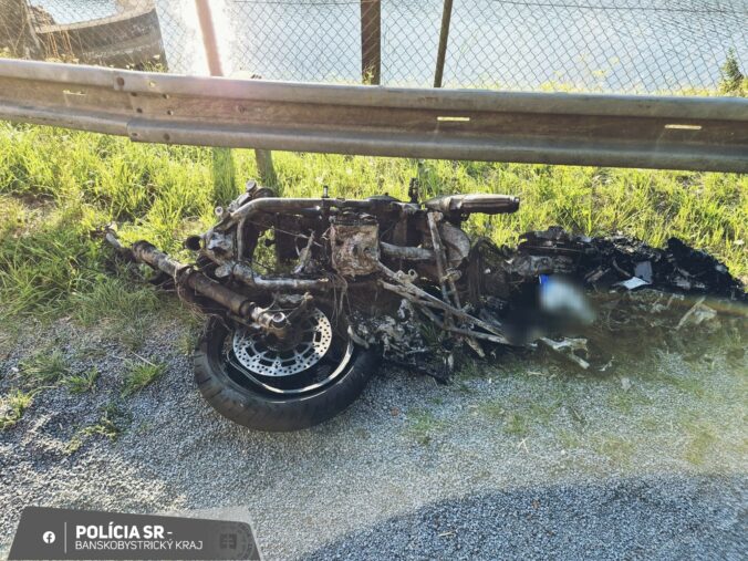 zrazka motocyklistu s autom pri hrinovej 676x507