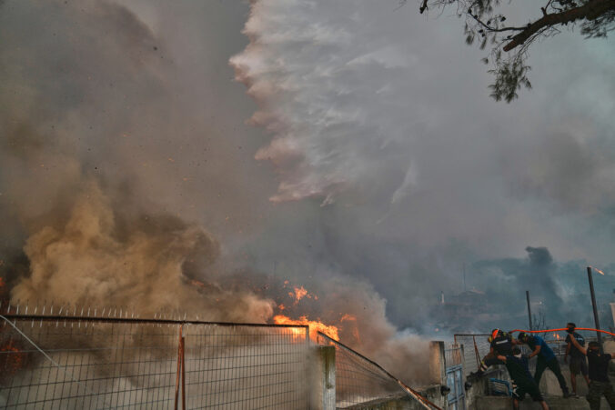 greece_wildfires_80690 676x451